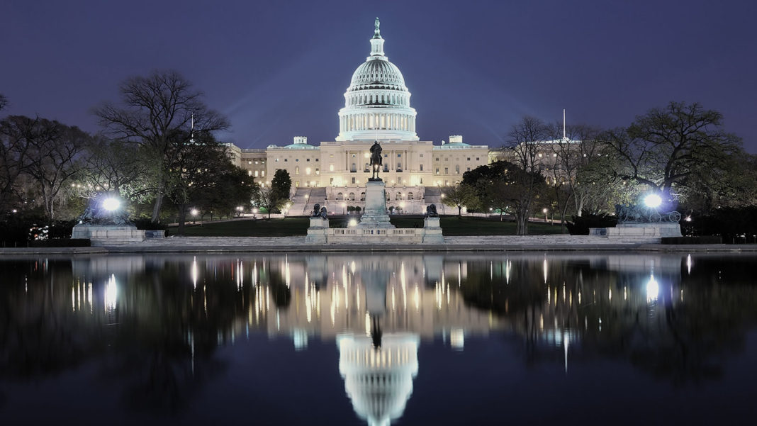 washington-dc-capitol-reflecting-pool