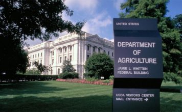States abandon federal hemp oversight before USDA rolls out bare-bones application USDA Building